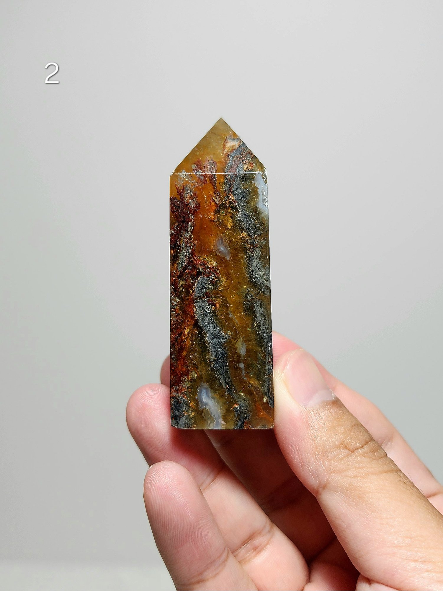 หิน Yellow Fluorite with Agate – Tower
