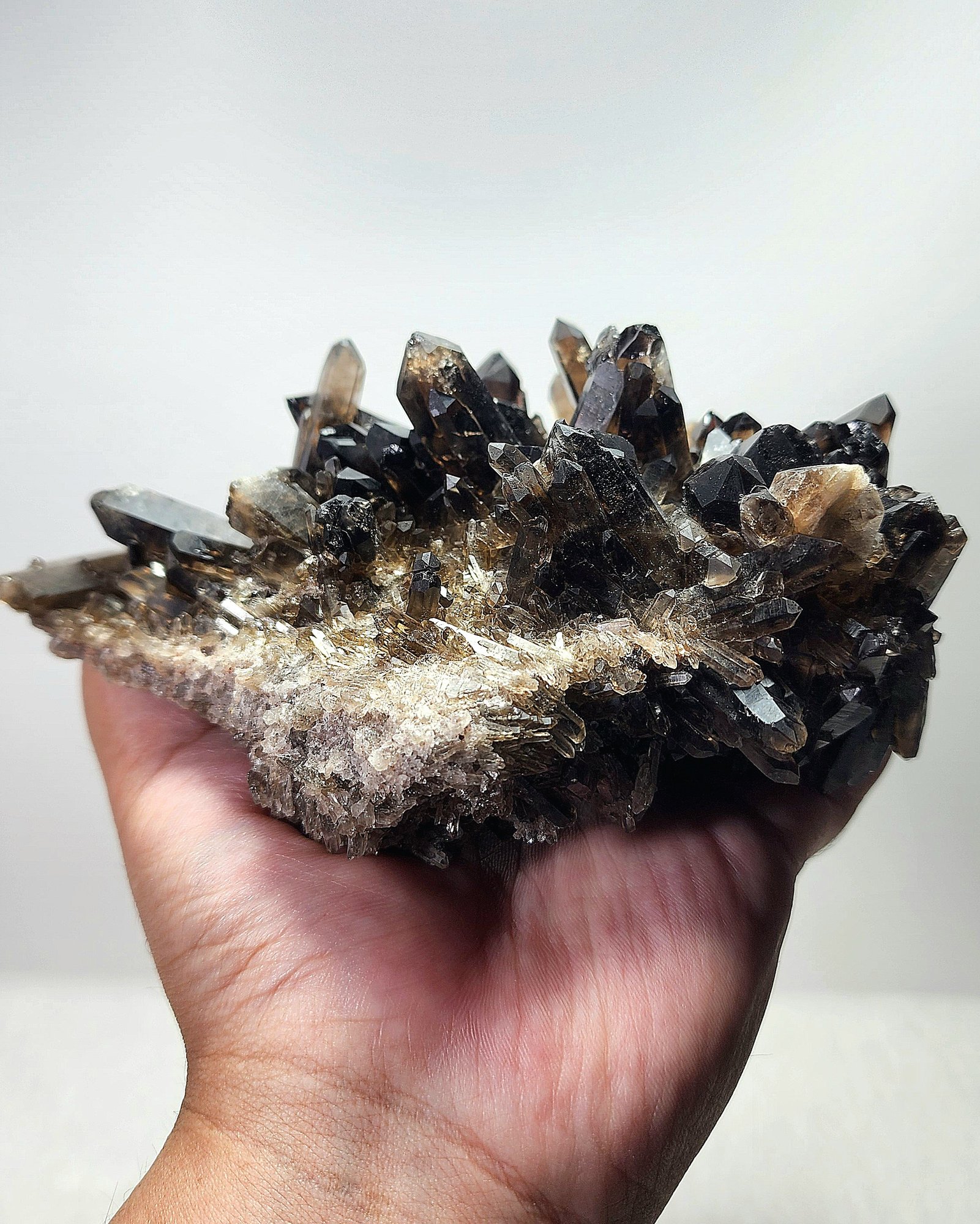 หิน ขุนเขาหมื่นผลึก