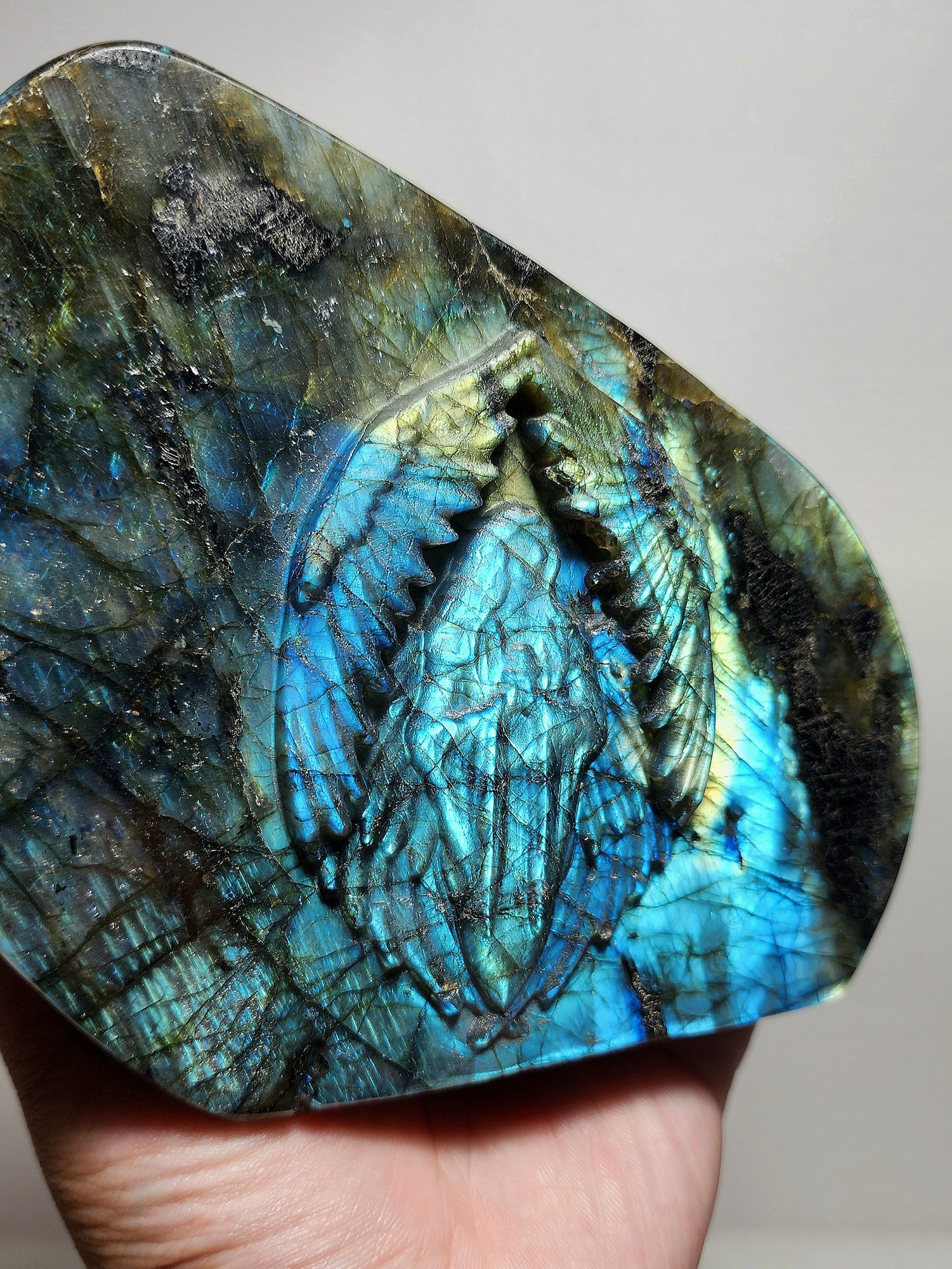 หิน Labradorite