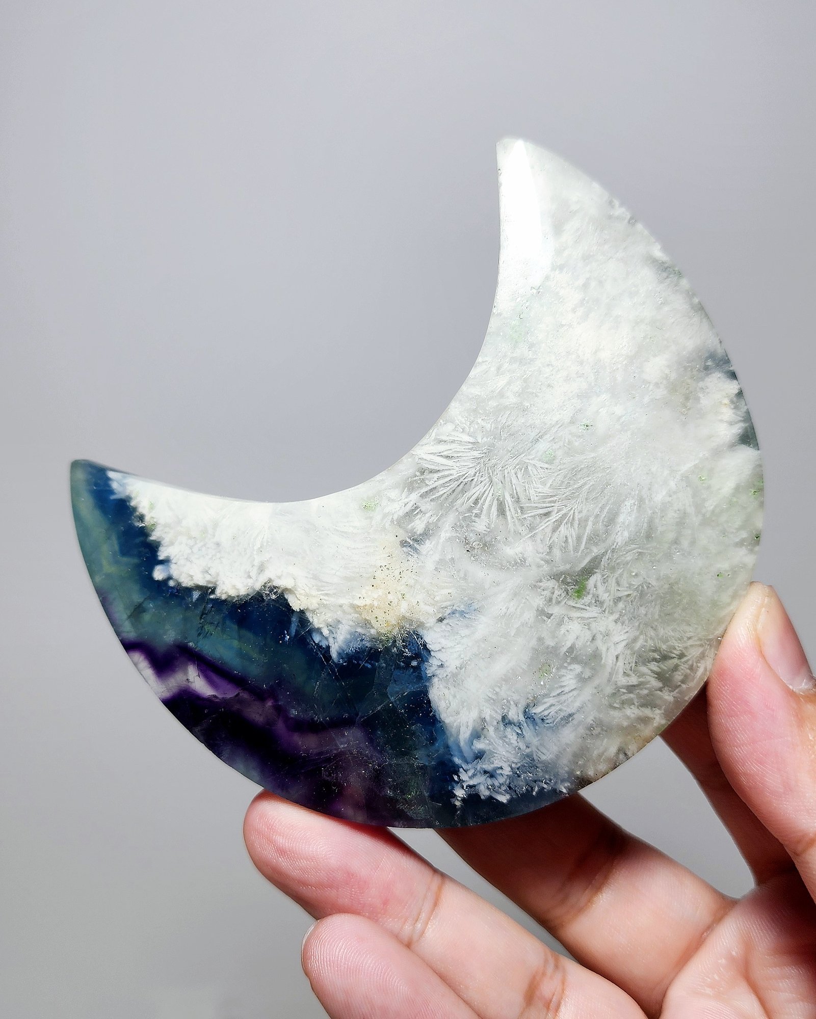 หิน Fluorite Moon – Snowflake Edition