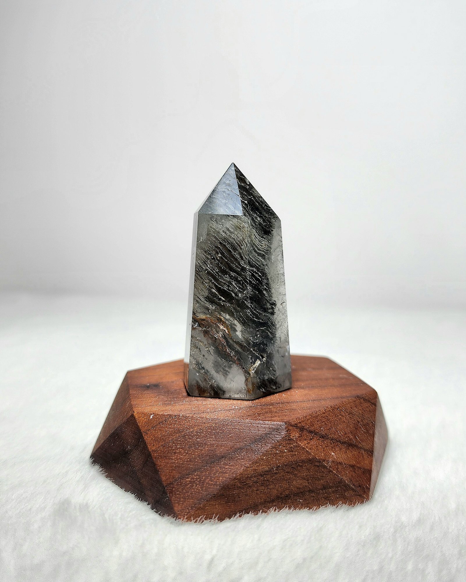 หิน Thousand Layer Quartz